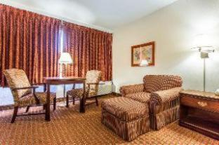 Americas Best Value Inn Winston-Salem Room photo